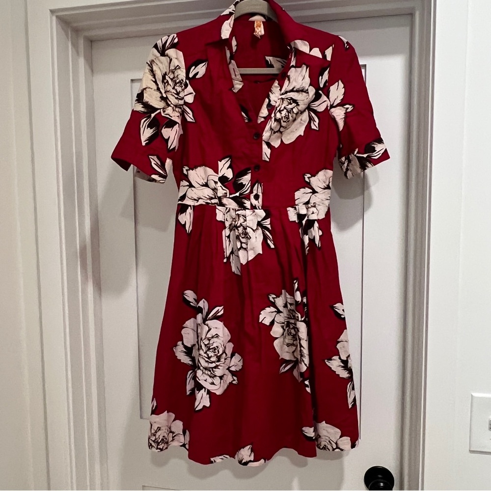 Anthropologie Maeve Dagmar red floral Shirtdress Size 2